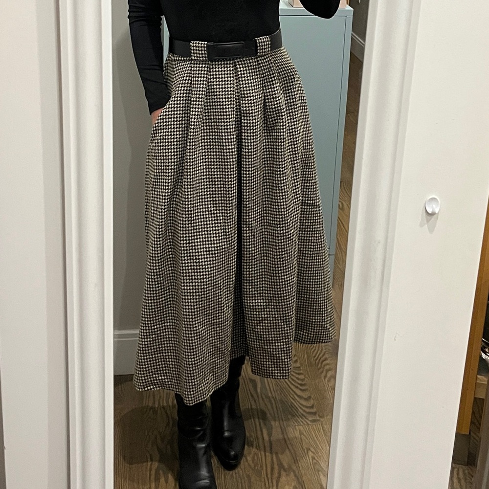 Ralph Lauren vintage made in USA 100% wool houndstooth midi skirt
